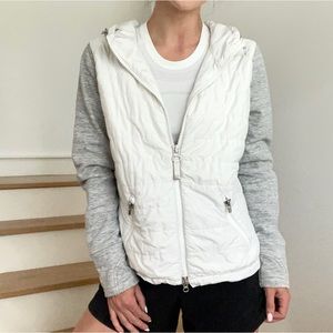 Athleta Cozier Insulated White and Grey Quilted Hoodie Full Zip Jacket Medium